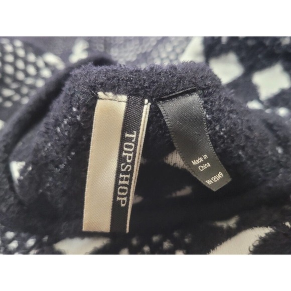 Topshop Geometric Print Thick Knit Dress Size 6 Black White Knee Length Flare - Picture 8 of 10